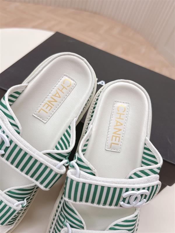 20251128184436779 280